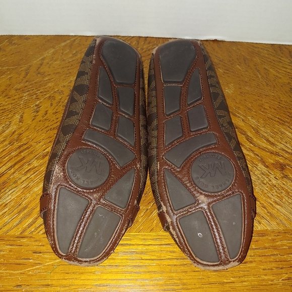 MICHAEL KORS Fulton Flats sz6.5 - Picture 9 of 12
